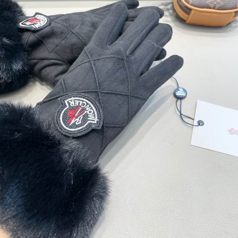 Moncler Gloves 60 (4)