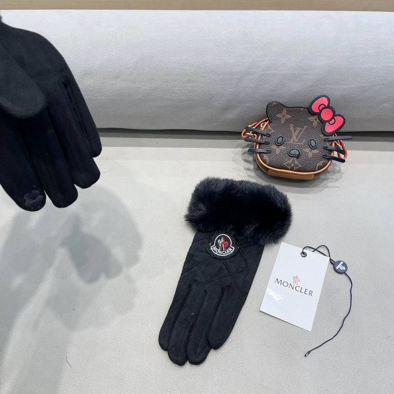 Moncler Gloves 60 (7)