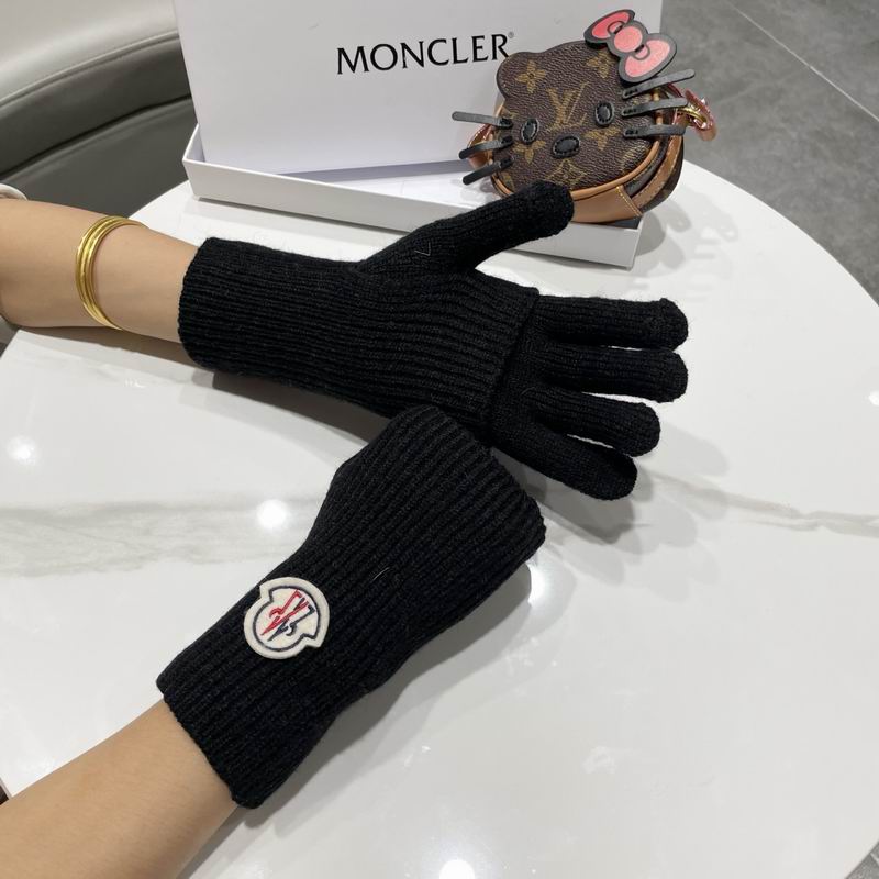 Moncler Gloves 66 (10)