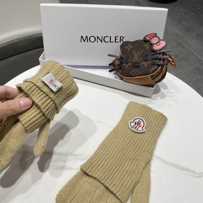 Moncler Gloves 66 (20)