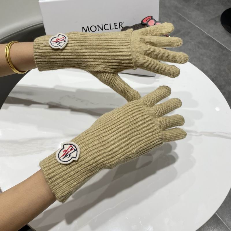 Moncler Gloves 66 (26)