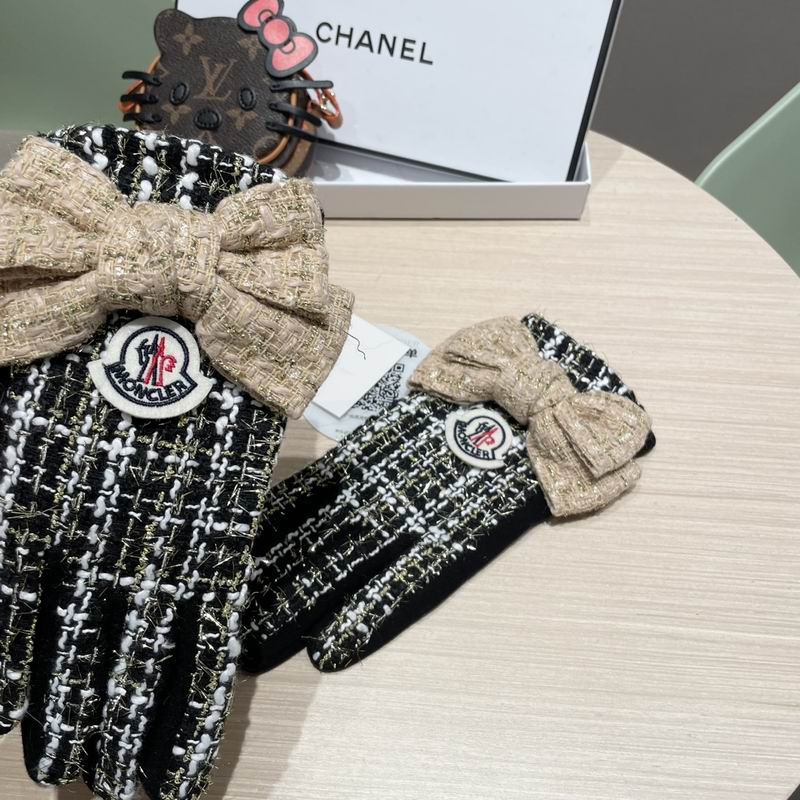 Moncler Gloves 70 (15)