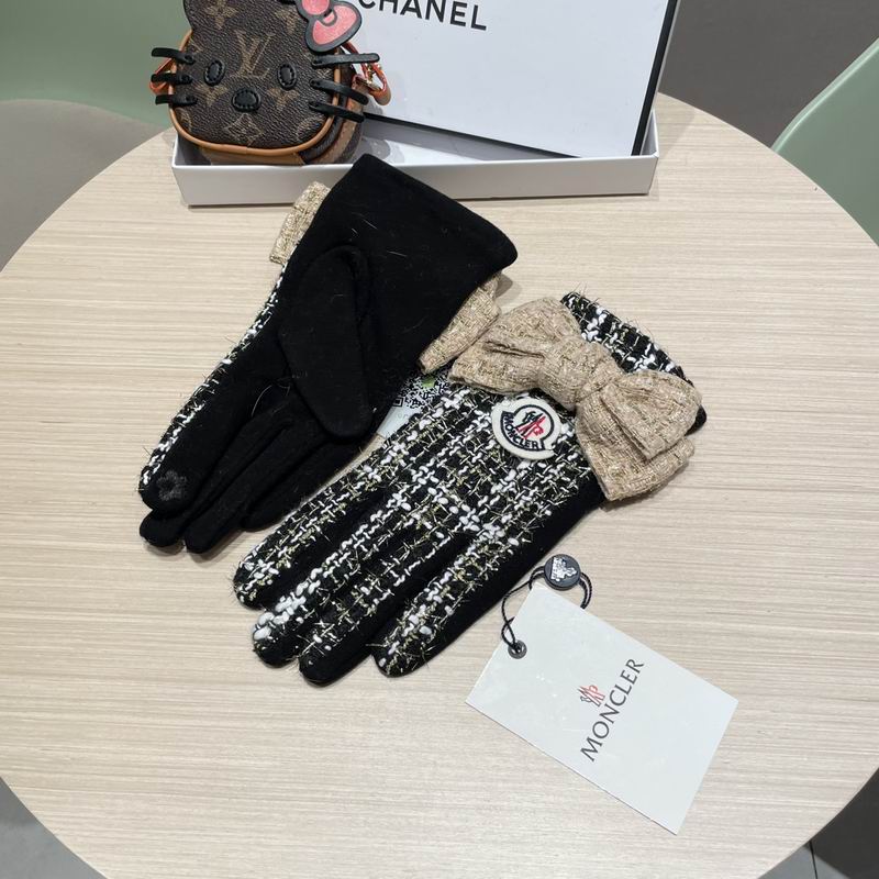 Moncler Gloves 70 (17)