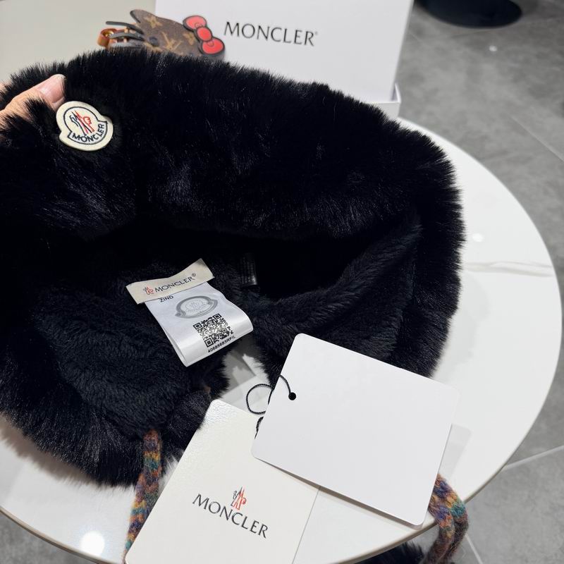 Moncler Hat (1022)