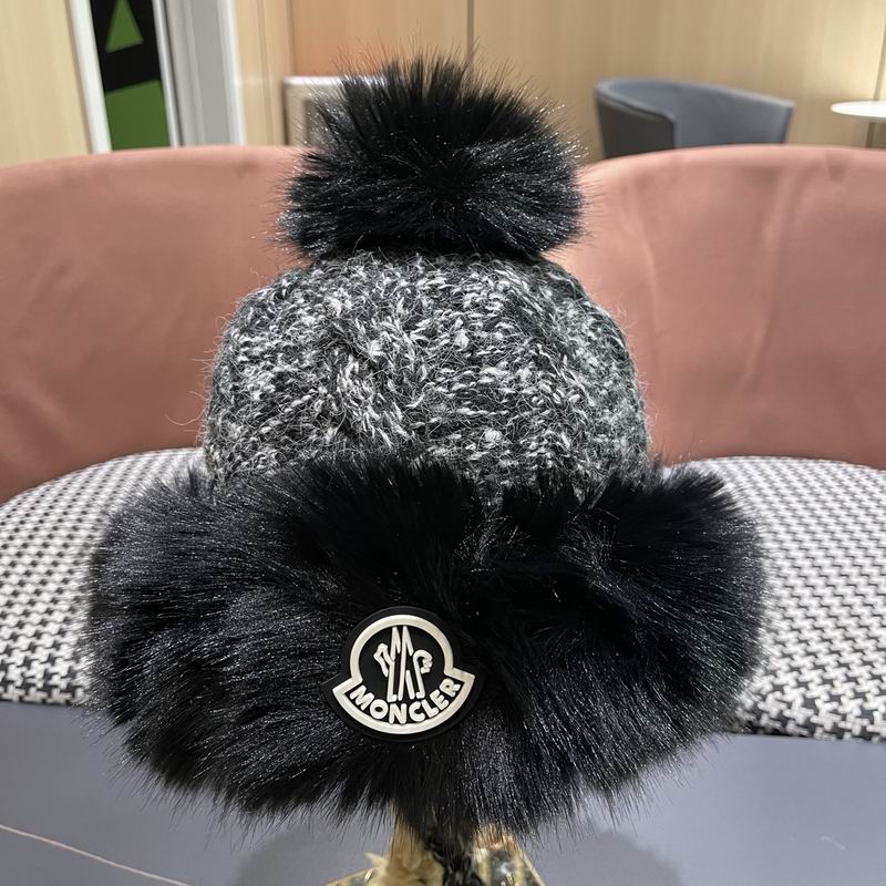 Moncler Hat (1545)