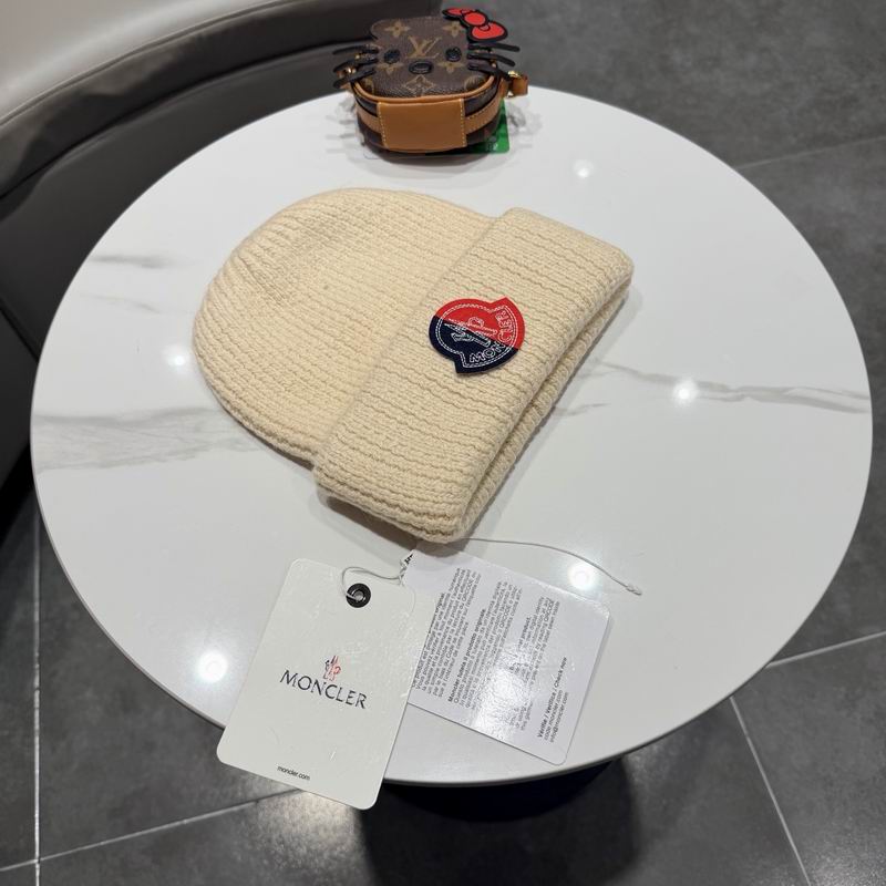 Moncler Hat (155)