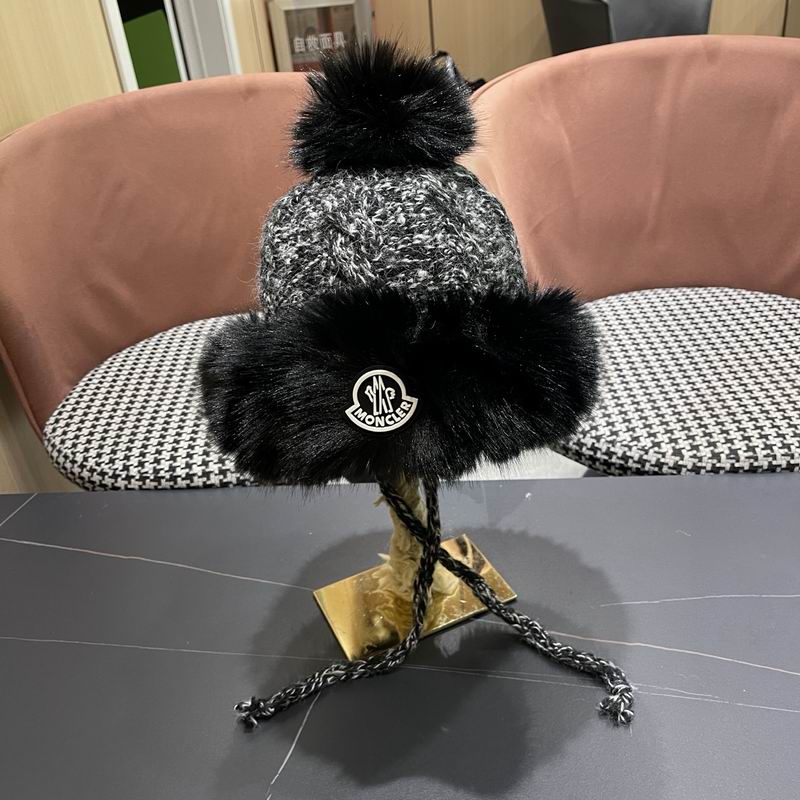 Moncler Hat (1551)