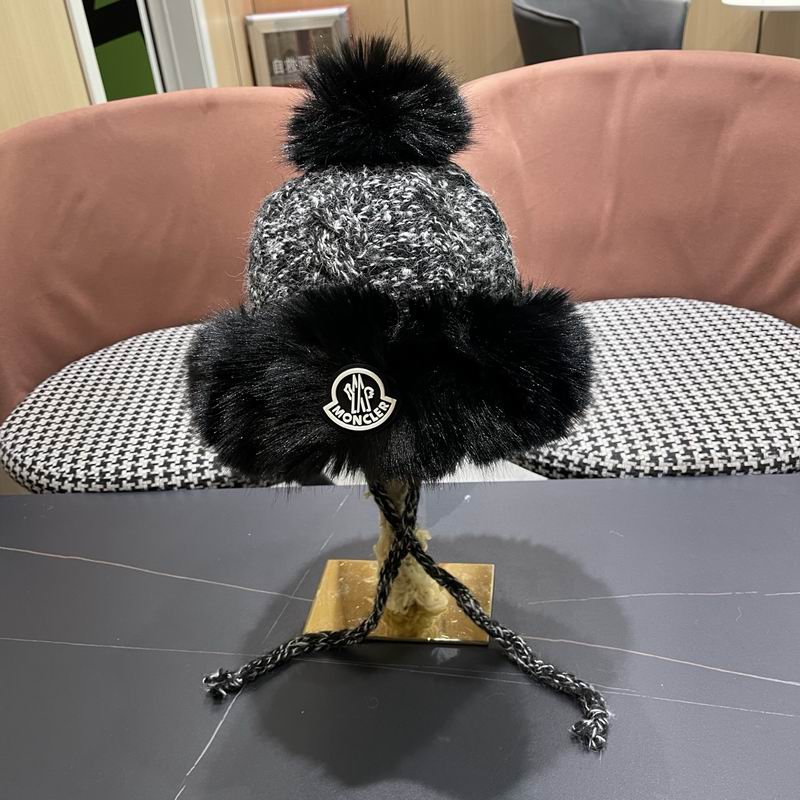 Moncler Hat (1553)
