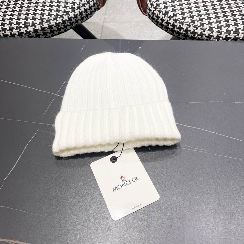 Moncler Hat (1600)