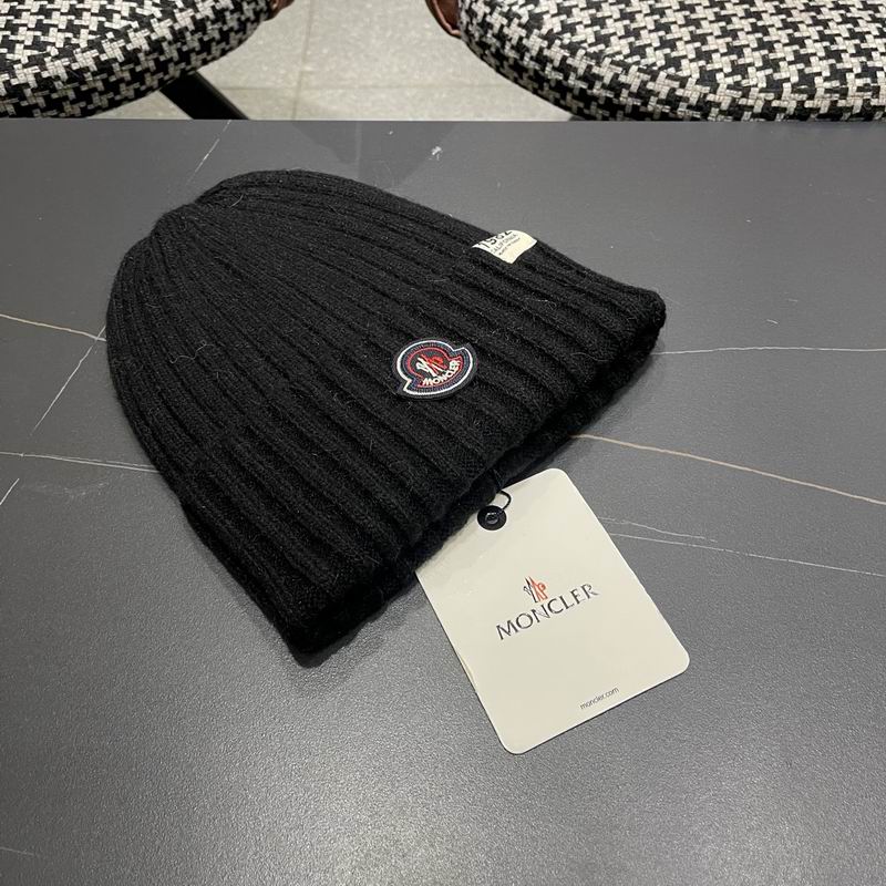 Moncler Hat (1619)