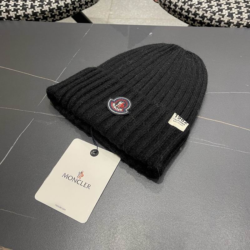 Moncler Hat (1620)