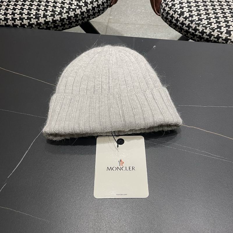 Moncler Hat (1627)