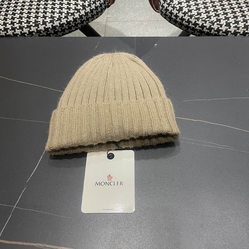 Moncler Hat (1638)