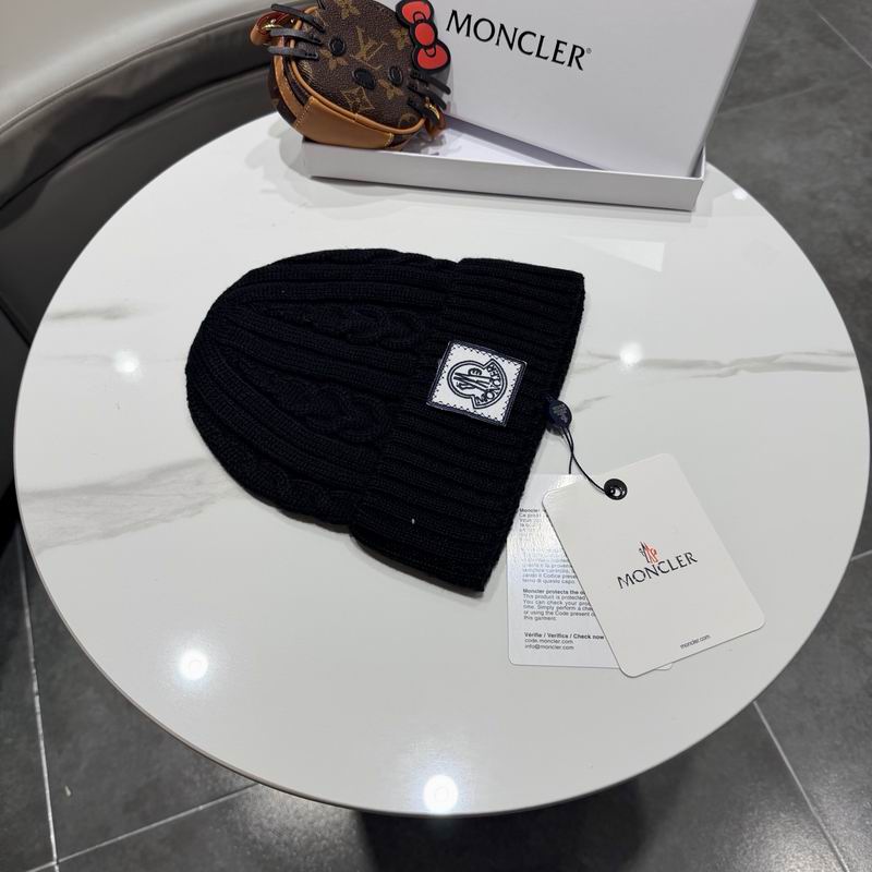 Moncler Hat (191)