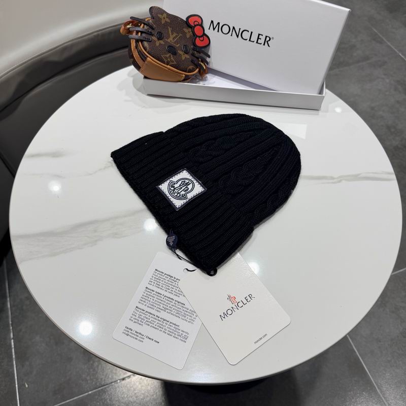 Moncler Hat (192)