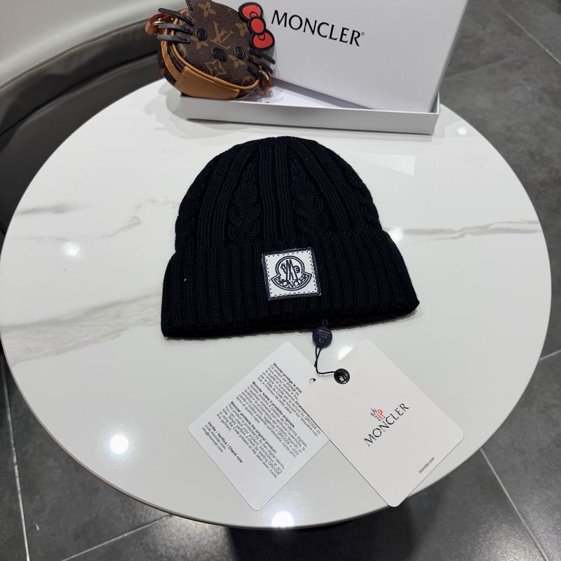 Moncler Hat (193)