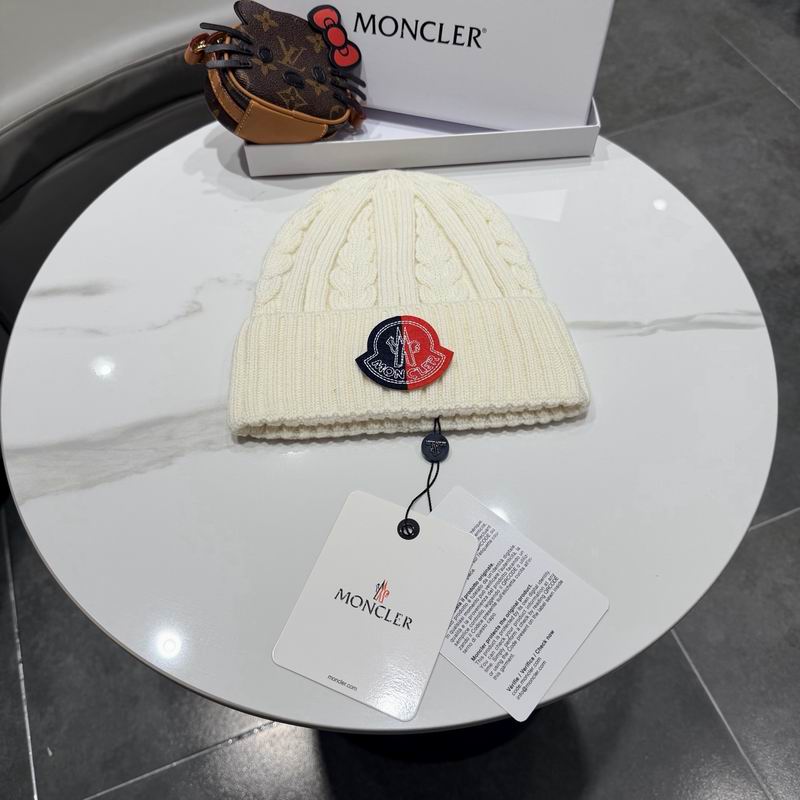 Moncler Hat (2261)