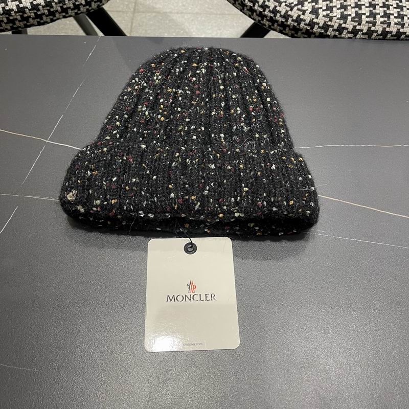 Moncler Hat (3050)