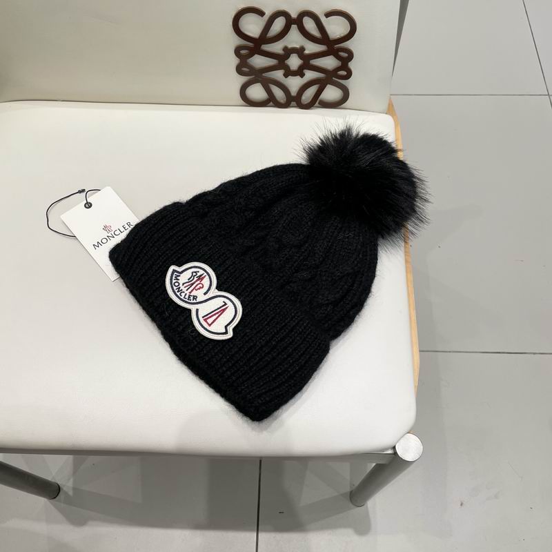 Moncler Hat (3112)
