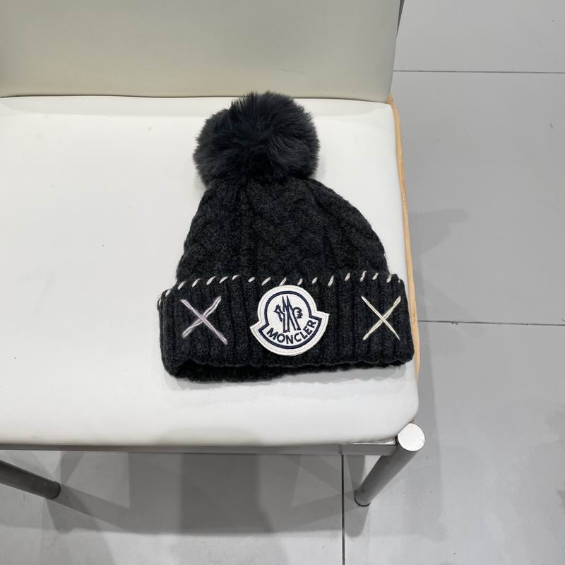 Moncler Hat (3240)
