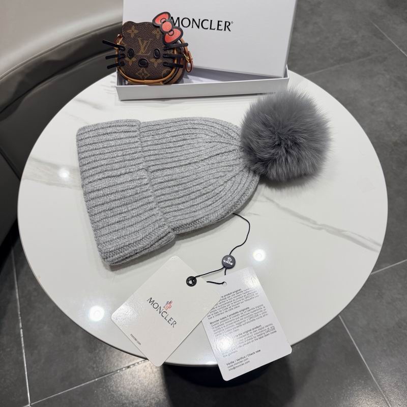 Moncler Hat (3400)