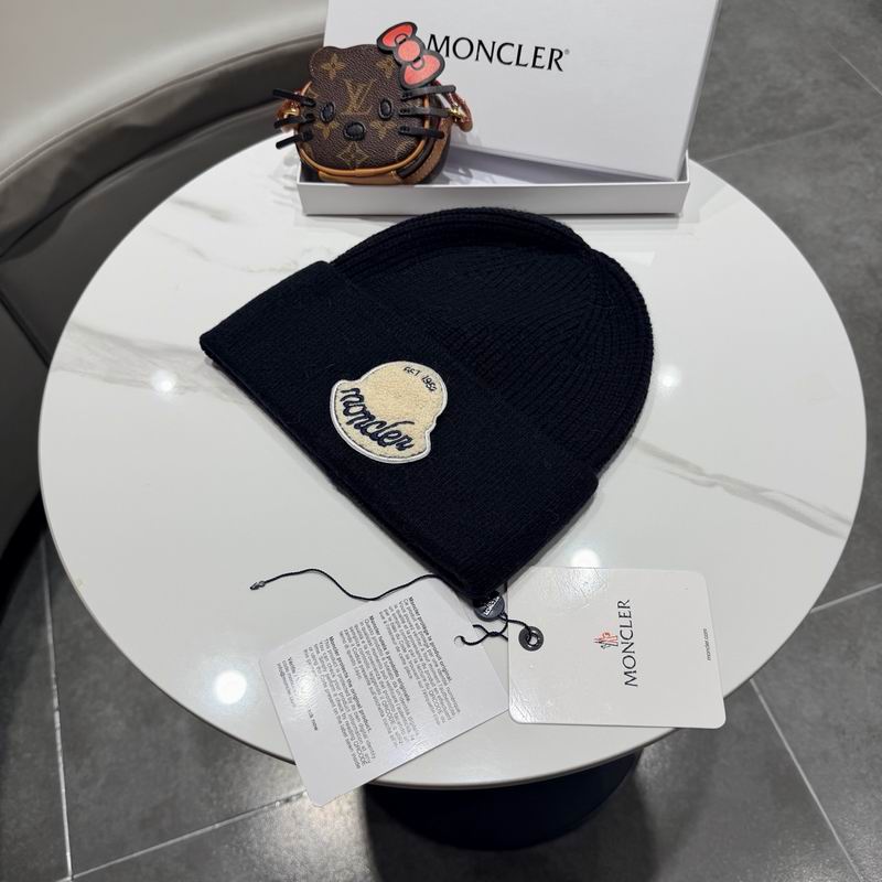 Moncler Hat (3521)