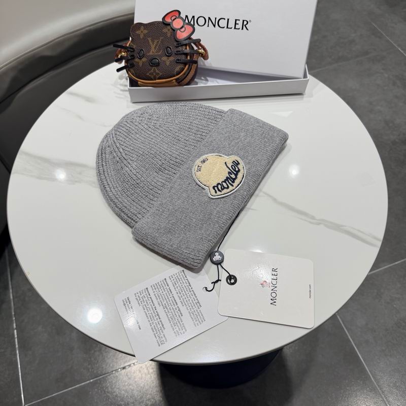 Moncler Hat (3547)