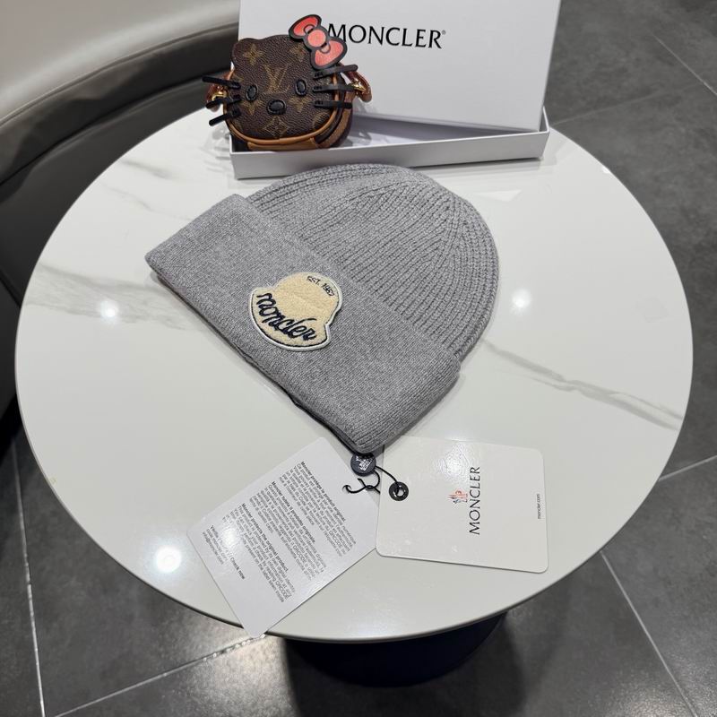 Moncler Hat (3548)