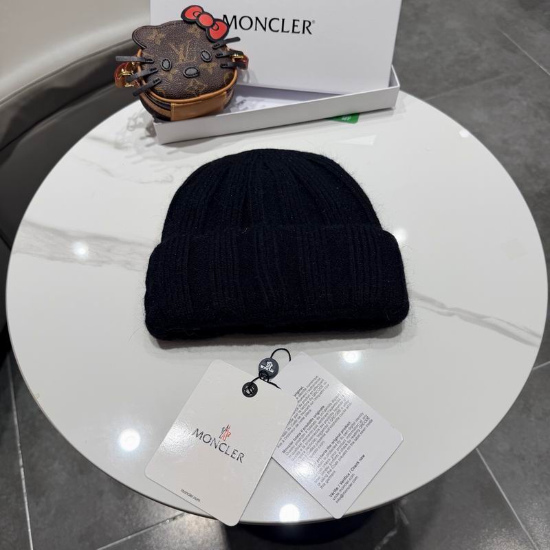 Moncler Hat (3606)