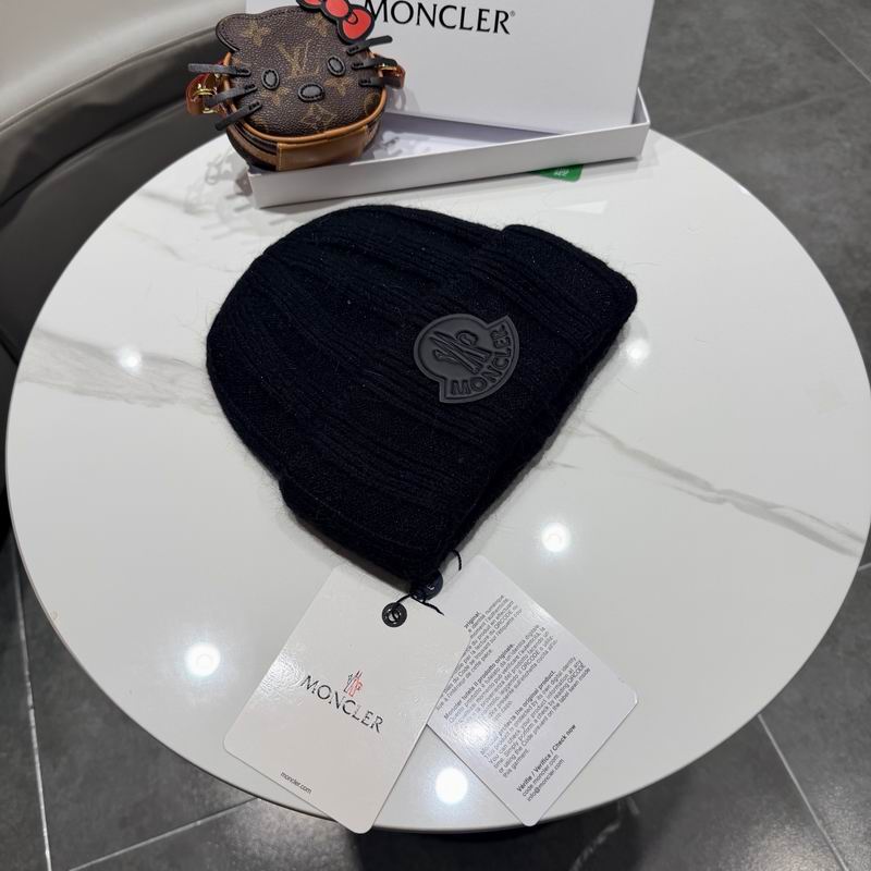Moncler Hat (3610)