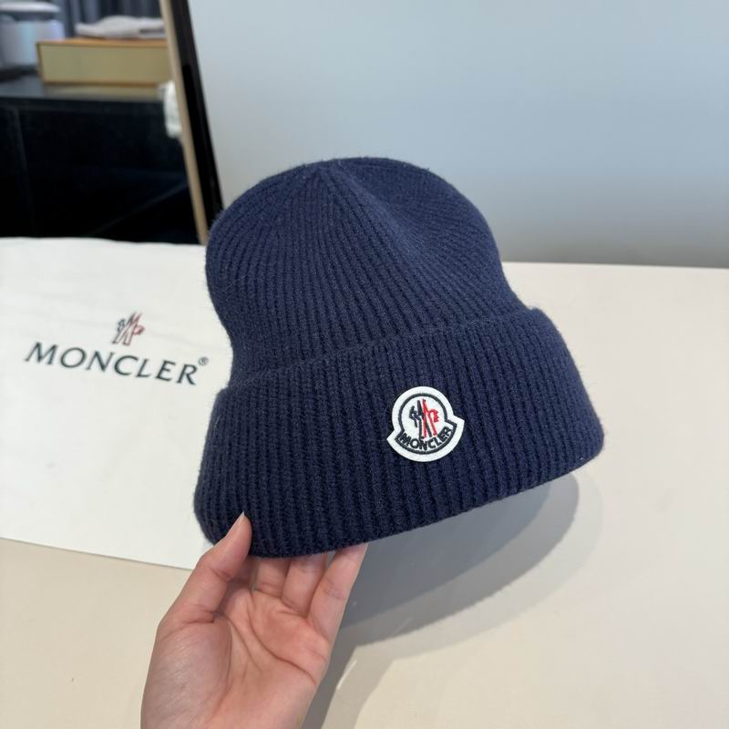 Moncler Hat (398)