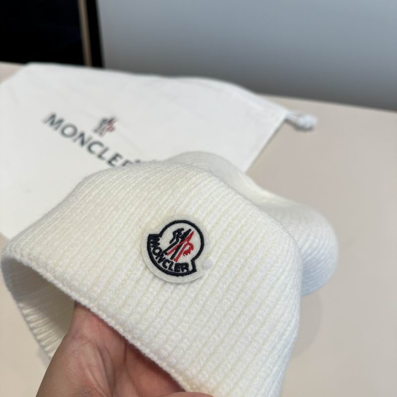 Moncler Hat (409)