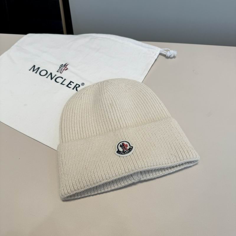 Moncler Hat (413)