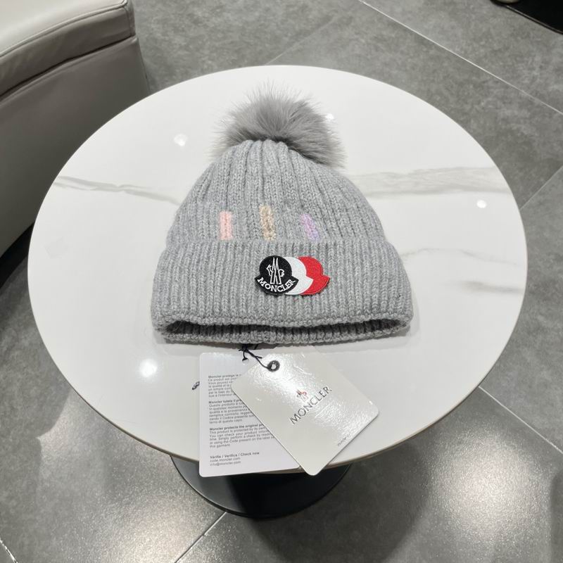 Moncler Hat (532)