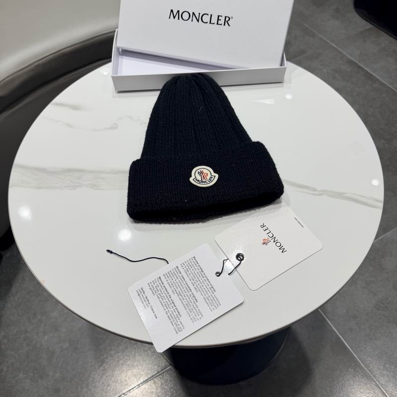 Moncler Hat (6630)