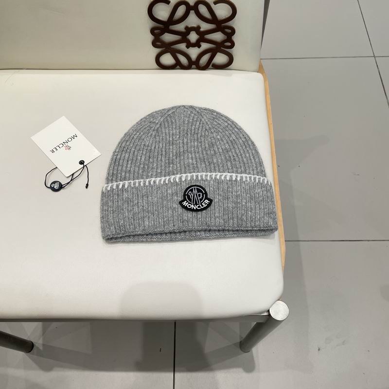 Moncler Hat (664)