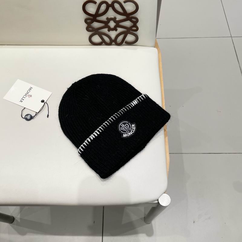 Moncler Hat (680)