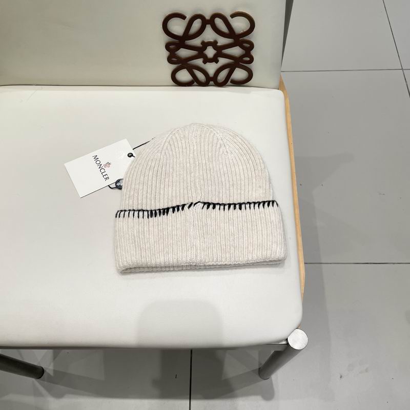 Moncler Hat (685)