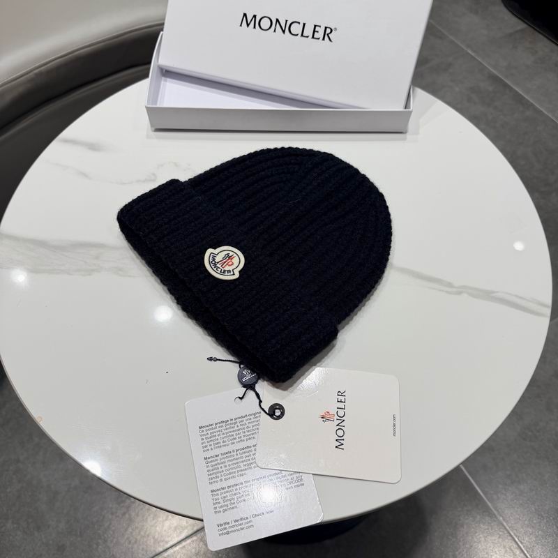 Moncler Hat (6999)