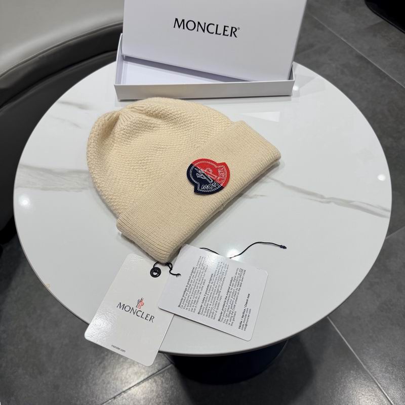 Moncler Hat (7007)