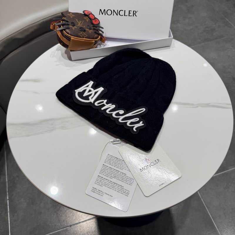 Moncler Hat (837)