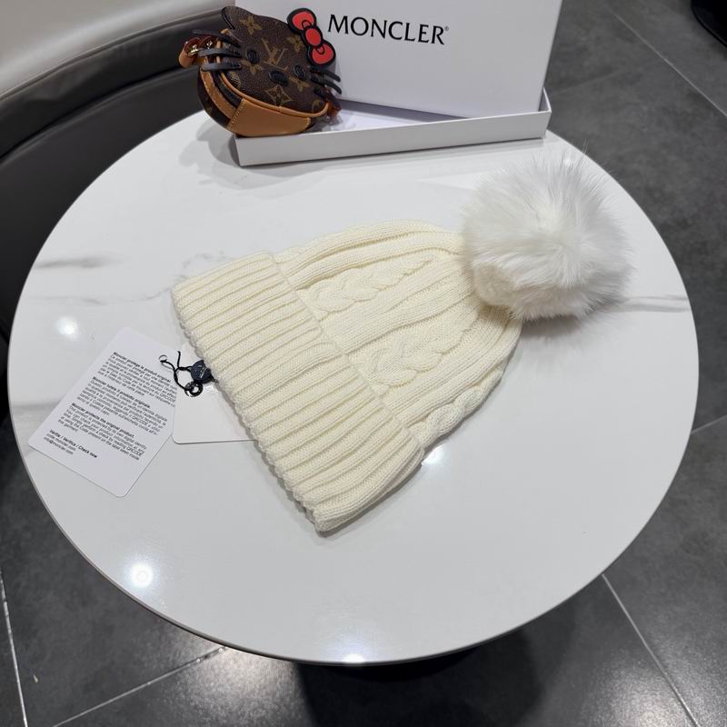 Moncler Hat (923)