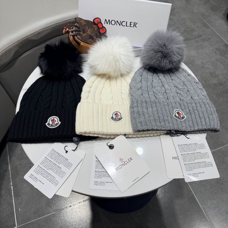 Moncler Hat (925)