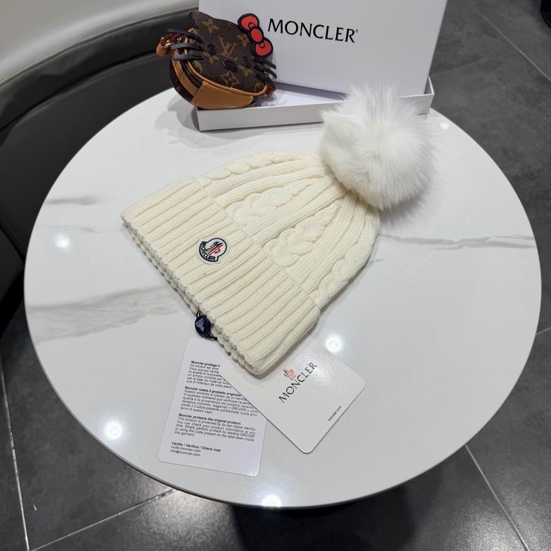 Moncler Hat (928)