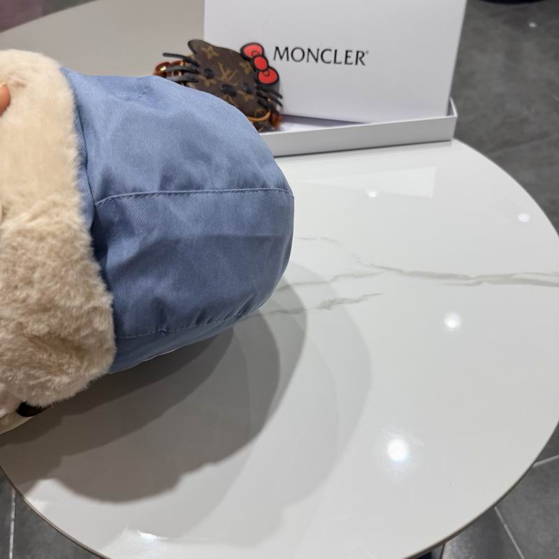 Moncler Hat (971)