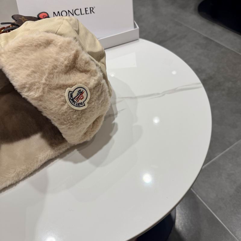 Moncler Hat (980)