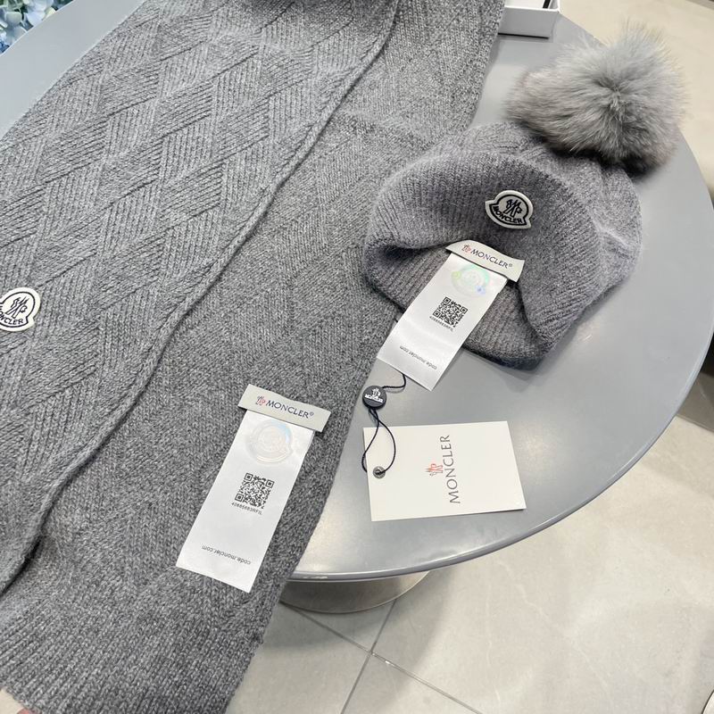 Moncler Scarf Hat (1091)