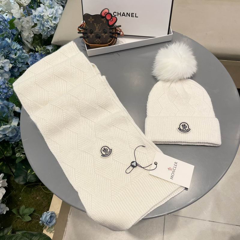Moncler Scarf Hat (1105)