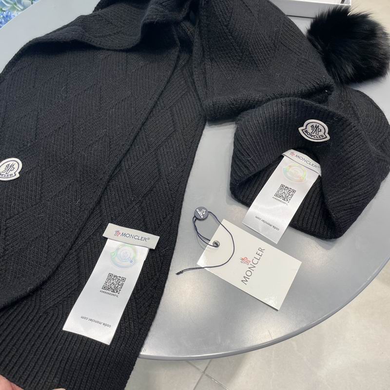 Moncler Scarf Hat (1109)