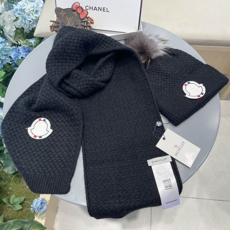 Moncler Scarf Hat (1200)
